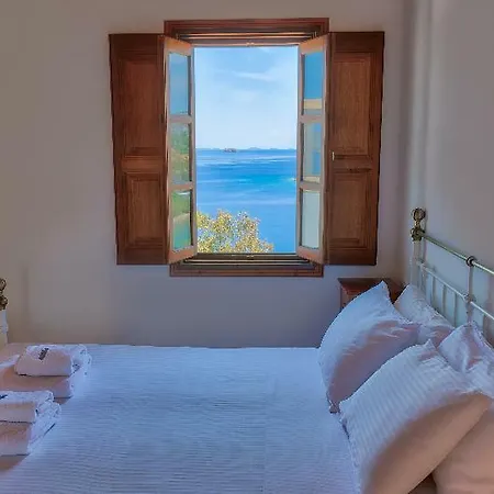 Allotina Houses Hotel *